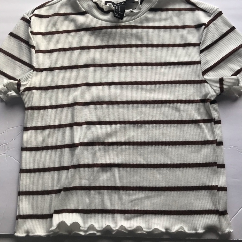 MOCK NECK STRIPPED TOP
